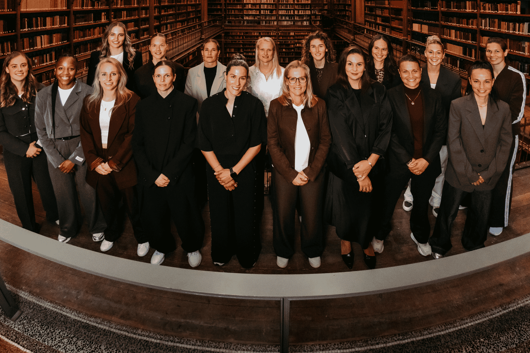 Van één naar velen: Eurojackpot Vrouwen Eredivisie presenteert impactmagazine 2025/2026